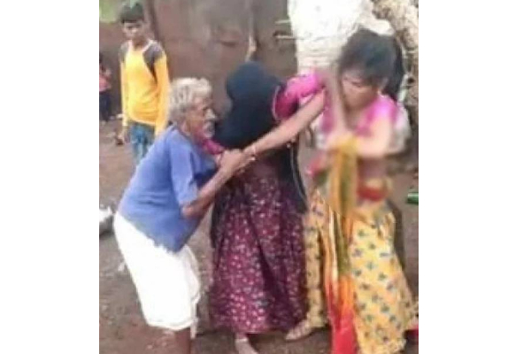 மாமனாரை அந்தரங்க பகுதியில் உதைத்த மருமகள் - பின் நடந்த அதிர்ச்சி சம்பவம்! | Daughter In Law Trampled Father In Law To Death