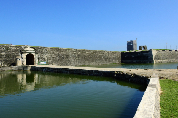 யாழ் கோட்டை முனீஸ்வரர் ஆலயம் தொல்லியல் திணைக்கள எல்லைக்குள் | Jaffna Fort Muneeswarar Archaeological Department