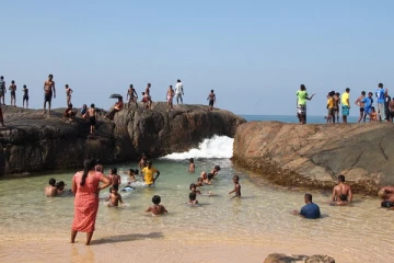 அம்பலாங்கொடையை உலுக்கிய பெரும் சோகம்