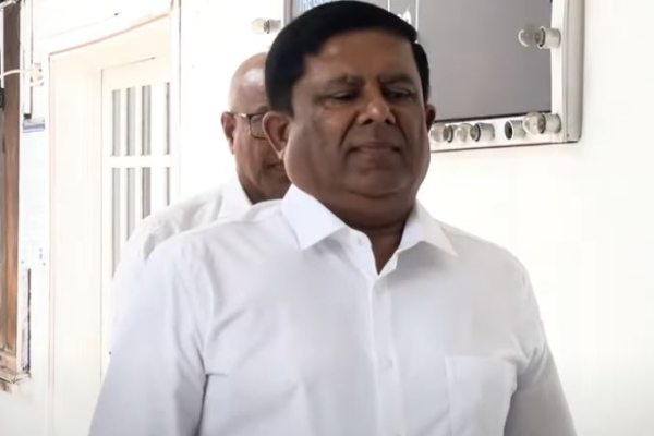 வஜிர அபேவர்தன FCIDயில் முன்னிலை | Vajira Abeywardena To Fcid