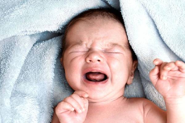பிறந்தவுடன் ஏன் குழந்கைகள் அழுகின்றன தெரியுமா? இல்லாவிட்டால் என்ன நடக்கும்? | What Is The Purpose Of Babies Crying