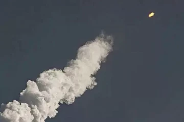 ஈராக்கில் அமெரிக்கா இராணுவ தளம் மீது ஏவுகணைத் தாக்குதல்