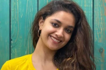 சூப்பர் ஸ்டார் படத்தின் ஷூட்டிங்கிற்கு கிளம்பிய நடிகை கீர்த்தி சுரேஷ்..! புகைப்படட்த்துடன் இதோ..