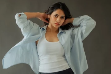 அட நம்ம லாஸ்லியாவா இது! எப்படி மாறிவிட்டார் பாருங்க.. லேட்டஸ்ட் போட்டோஷூட்