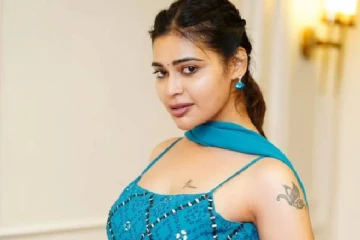 தோல்வியில் விழும்போது!! பிக்பாஸ் நடிகை தர்ஷா குப்தாவின் லேட்டஸ்ட் க்ளிக்ஸ்..