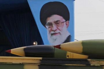 போர் தொடங்கிவிட்டது ; சீறிப்பாய்ந்த ஹைபர் சோனிக் ஏவுகணை; ஈரான் தலைவர் எச்சரிக்கை!