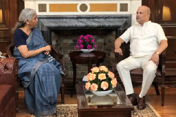 ஐஎம்எஃப் கடன் அங்கீகாரம் - இந்திய நிதி அமைச்சருக்கு நன்றி நவின்ற சிறிலங்கா! | Imf Sri Lanka India Tourism Economic Crisis