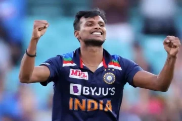 தமிழன் நடராஜனுக்கு இந்திய அணியில் இடமில்லையா? பிரபல வீரரை விமர்சிக்கும் ரசிகர்கள்