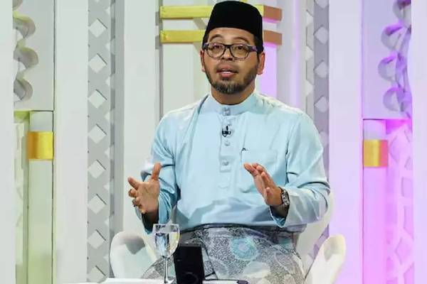 வேலை அழுத்தத்தால் இளைஞர்கள் ஓரினச் சேர்க்கையாளர்களாக மாறுவார்களா? | Are Young People Turning Gay Due To Work Pressure