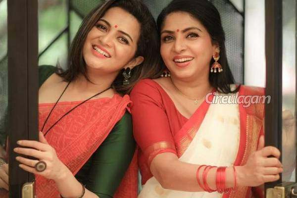 டிடி வாழ்க்கையில் விதி விளையாடிவிட்டது, மிகப்பெரிய வலி... எதிர்நீச்சல் சீரியல் ரேணுகா ஓபன் டாக் | Priyadarshini About Her Sister Marriage Life டிடி வாழ்க்கையில் விதி விளையாடிவிட்டது, மிகப்பெரிய வலி... எதிர்நீச்சல் சீரியல் ரேணுகா ஓபன் டாக் | Priyadarshini About Her Sister Marriage Life