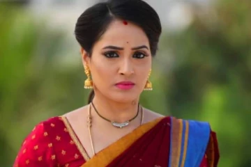 மகராசி சீரியல் புகழ் நடிகை மௌனிகாவிற்கு அழகாக நடந்த நிச்சயதார்த்தம்- வருங்கால கணவர் யார் பாருங்க