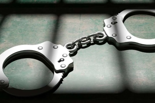 முன்பள்ளி ஆசிரியையும் அவரது கணவரும் அதிரடி கைது ; காரணம் என்ன? | Preschool Teacher And Her Husband Arrested முன்பள்ளி ஆசிரியையும் அவரது கணவரும் அதிரடி கைது ; காரணம் என்ன? | Preschool Teacher And Her Husband Arrested