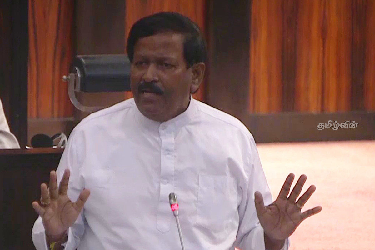 சட்டவிரோத கடற்றொழிலாளர்களால் வெறுமையாக்கப்படும் வடக்கின் கடல் வளம்! ரவிகரன் எம்.பி சுட்டிக்காட்டு | Navy And The Ministry Of Fisheries Np Fishermen சட்டவிரோத கடற்றொழிலாளர்களால் வெறுமையாக்கப்படும் வடக்கின் கடல் வளம்! ரவிகரன் எம்.பி சுட்டிக்காட்டு | Navy And The Ministry Of Fisheries Np Fishermen