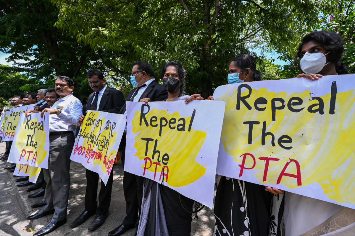 பயங்கரவாதத் தடைச் சட்டம் விரைவில் முற்றாக நீக்கப்படும்! அமைச்சர் உறுதி | The Prevention Of Terrorism Act பயங்கரவாதத் தடைச் சட்டம் விரைவில் முற்றாக நீக்கப்படும்! அமைச்சர் உறுதி | The Prevention Of Terrorism Act