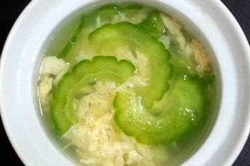 நீரிழிவு நோயாளிகள் பிஞ்சு பாகற்காய் சூப் குடிக்கலாமா.... எப்படி நொடியில் தயாரிப்பது?