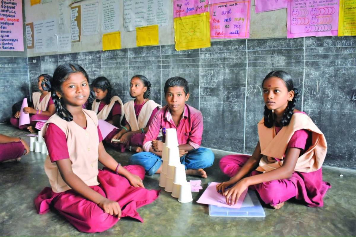 மாணவர்களின் சாதி விவரங்களை ஆன்லைனில் பதிவு செய்ய உத்தரவு- பள்ளிக் கல்வித்துறை | Tn Online Registration Of Students Caste Details மாணவர்களின் சாதி விவரங்களை ஆன்லைனில் பதிவு செய்ய உத்தரவு- பள்ளிக் கல்வித்துறை | Tn Online Registration Of Students Caste Details