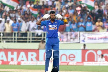 ராகுலின் மோசமான கேப்டன்சி - கிழித்து தொங்கவிடும் ரசிகர்கள்