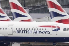 கனடாவிற்குள் நுழைய இவர்களுக்கு தடை! பிரதமர் ஜஸ்டின் முக்கிய அறிவிப்பு