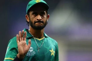 என்னை மன்னிசுடுங்க... பாகிஸ்தான் ரசிகர்களிடம் ஹசன் அலி உருக்கம்