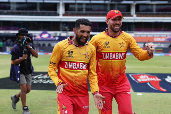 சிம்பாப்வேயின் அதிரடி வெற்றி: தலைகீழான 