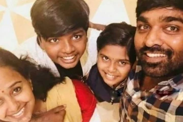 திரையரங்கிற்கு வந்த விஜய் சேதுபதியின் மனைவி, மகன், மகள்! வைரலான போட்டோஸ்..