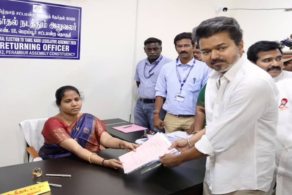 இரு தொகுதிகளிலும் விஜய்யின் வேட்புமனு ஏற்பு - எதிர்க்கும் பாமக | Tvk Vijay Nomination Accepted In 2 Constituencies