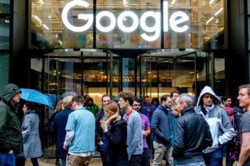 12,000 ஊழியர்களுக்கு மின்னஞ்சலில் அதிர்ச்சி தகவலை வெளியிட்ட கூகுள்!