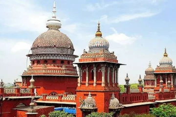 3 ஆம் பாலினத்தவர்களுக்கு மூன்று மாதங்களில் தடுப்பூசி: உயர்நீதிமன்றம் அதிரடி உத்தரவு