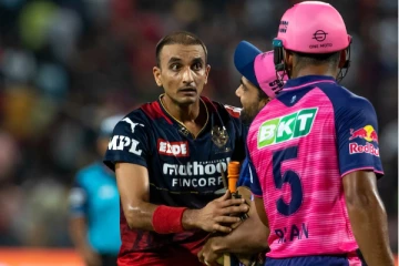 ஐபிஎல் போட்டியில் மோதிக் கொண்ட இளம் இந்திய வீரர்கள்! வைரலாகும் வீடியோ