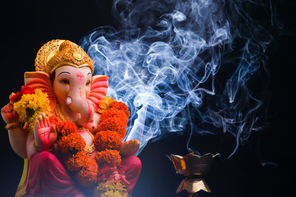அடிக்கடி கெட்ட கனவுகளால் அவதிப்படுகிறீர்களா? இந்த ஒரு பரிகாரம் செய்து பாருங்கள் | Powerful Remedies For Bad Sleep And Bad Dreams