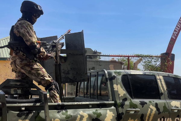 ஐஎஸ்ஐஎல் அச்சுறுத்தல்! நைஜீரியாவுக்கு இராணுவ வீரர்களை அனுப்பியது அமெரிக்கா | Isil Threat Us Sends Troops To Nigeria