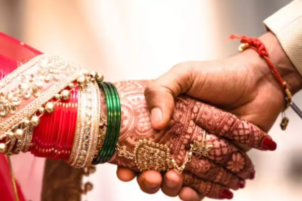 இந்த தேதியில் பிறந்த பெண்களால் கணவருக்கு ராஜயோகம் உண்டாகுமாம் | Women Born This Dates Brings Luck To Husband