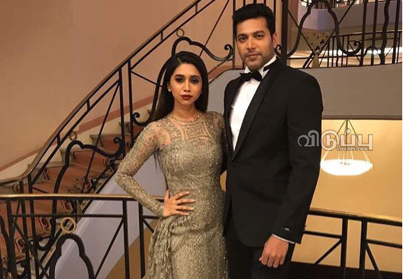 அந்த காட்சிய உணர்ந்து நடிச்சேன்!! திருமணத்திற்கு முன் ஜெயம் ரவி செயலால் கடுப்பாகிய மனைவி.. | Jayam Ravi Wife Open Husband Romance With Actress