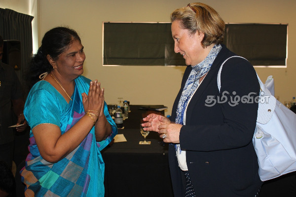 வடமாகாணத்தின் நிலை குறித்து மகிழ்ச்சி தெரிவித்த பிரித்தானிய அமைச்சர் (Photos) | British Minister Meets Northern Province Governor