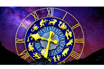 ஆகஸ்ட் மாதத்தில் கிரகங்களின் மாற்றத்தால்.. பணமழையில் நனையப்போகும் ராசியினர்கள் யார்?