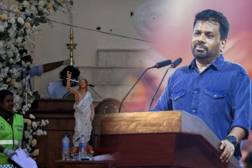 ஈஸ்டர் தாக்குதல்தாரிகளுக்கு இரக்கமற்ற தண்டனை! பகிரங்கமாக அறிவித்தார் ஜனாதிபதி அநுர