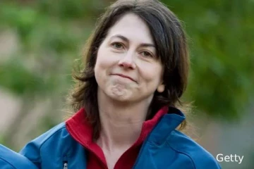 ஒரே ஆண்டில் 7.2 பில்லியன் டொலர் நன்கொடை வழங்கிய பெண் - யார் தெரியுமா?