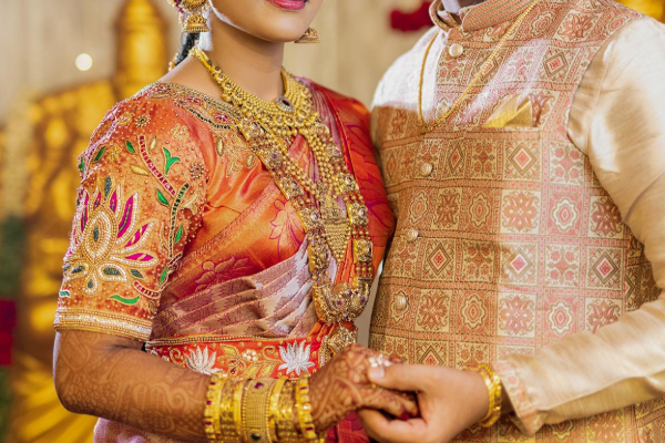 தொடர் விவாகரத்தால் திருமணம் நடப்பதை நிறுத்திய பிரபல ஆலயம்; பக்தர்கள் க்ஷாக்! | Bengaluru Temple Has Stopped Marriage தொடர் விவாகரத்தால் திருமணம் நடப்பதை நிறுத்திய பிரபல ஆலயம்; பக்தர்கள் க்ஷாக்! | Bengaluru Temple Has Stopped Marriage