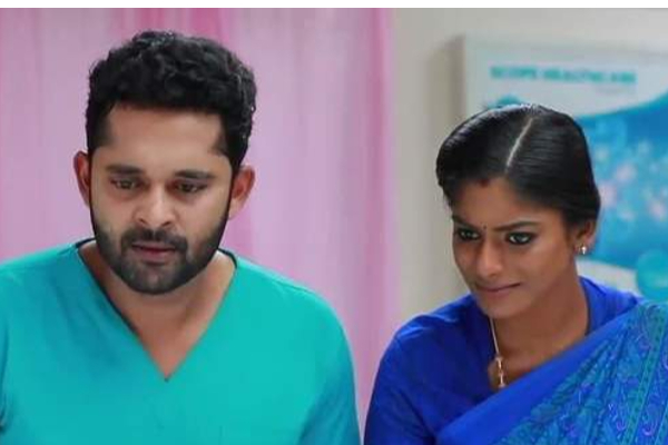 அச்சு அசல் குந்தவையாக மாறிய பாரதி கண்ணம்மா சீரியல் நடிகை.. எப்படி இருக்கிறார் பாருங்க | Bharathi Kanna Lisha Looks Like A Kunthavai