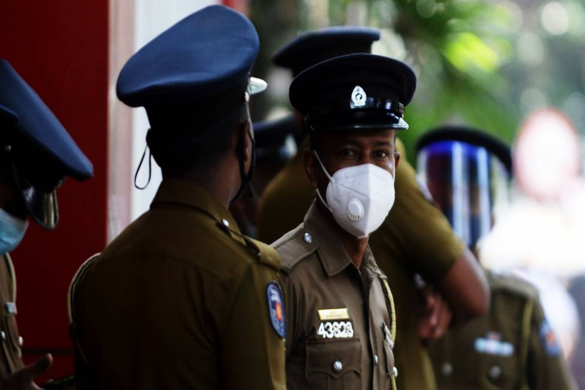 மொனராகலை எம்பிலிப்பிட்டிய வீதியில் பேருந்துடன் லொறி மோதியதில் விபத்து | Bus Lorry Accident On Embilipitiya Road மொனராகலை எம்பிலிப்பிட்டிய வீதியில் பேருந்துடன் லொறி மோதியதில் விபத்து | Bus Lorry Accident On Embilipitiya Road