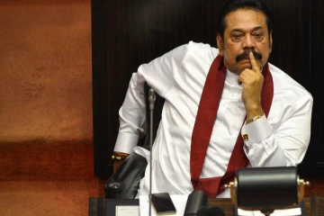 எனக்கு பதவி வேண்டாம் - தேவையெனில் ரணில் தருவார் - மகிந்த பரபரப்பு தகவல்