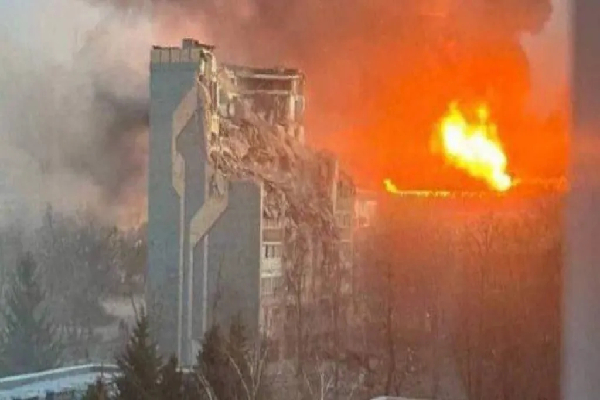 உக்ரைனில் ரஷ்யா கோரத் தாண்டவம் :குழந்தைகள் உட்பட பலர் பலி | Twenty Killed In Attack On Ukraine