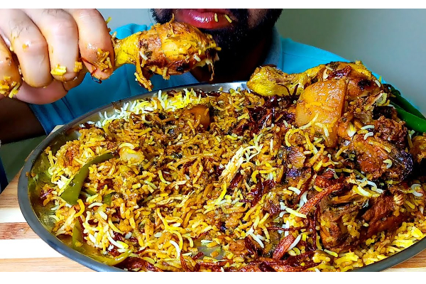 உயிருக்கு உலை வைக்கும் பிரியாணி! நள்ளிரவு சாப்பிட்டால் என்ன நடக்கும் தெரியுமா? பேராபத்து! | Eating Midnight Biryani