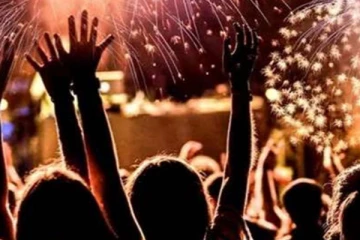 புத்தாண்டு கொண்டாட கடற்கரைக்கு வருபவர்களுக்கு இந்த சான்றிதழ் அவசியமாம்!