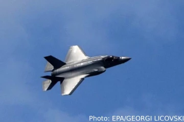 டிரம்பின் முட்டாள்தனம்: அமெரிக்காவின் F-35 ரக போர் விமானத்தை சுட்டு வீழ்த்திய ஈரான்