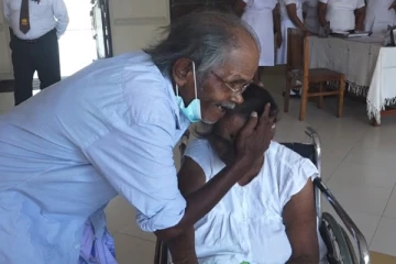 யுத்தம் காரணமாக பிரிந்த தம்பதி 33 வருடங்களின் பின் சந்திப்பு!