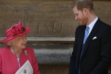 பிரித்தானியா மகாராணியிடம் கேட்காமலே இளவரசர் ஹரி இவ்வாறு செய்துவிட்டார்! உண்மையை உடைத்த அரண்மனை