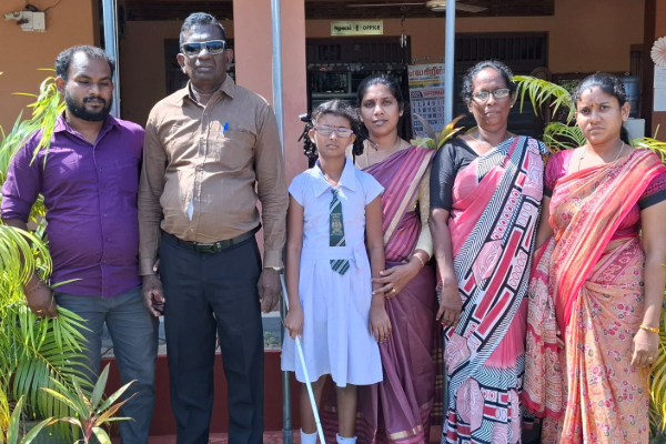 புலமைபரிசில் பரீட்சையில் சாதனை படைத்த பார்வை இழந்த தமிழ் மாணவி | Blind Tamil Girl Shines In Scholarship Exam