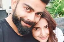 கோஹ்லி- அனுஷ்கா தம்பதிக்கு குழந்தை பிறந்தது
