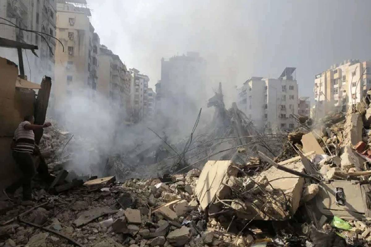 இஸ்ரேல் தாக்குதலில் ஹிஸ்புல்லா தளபதி கொலை | Hezbollah Commander Killed In Israeli Strike இஸ்ரேல் தாக்குதலில் ஹிஸ்புல்லா தளபதி கொலை | Hezbollah Commander Killed In Israeli Strike